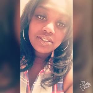 Meet your Posher, Chloe